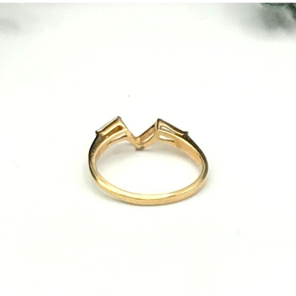 Vintage wrap style ring gold tone Chevron Ring - Picture 4 of 6